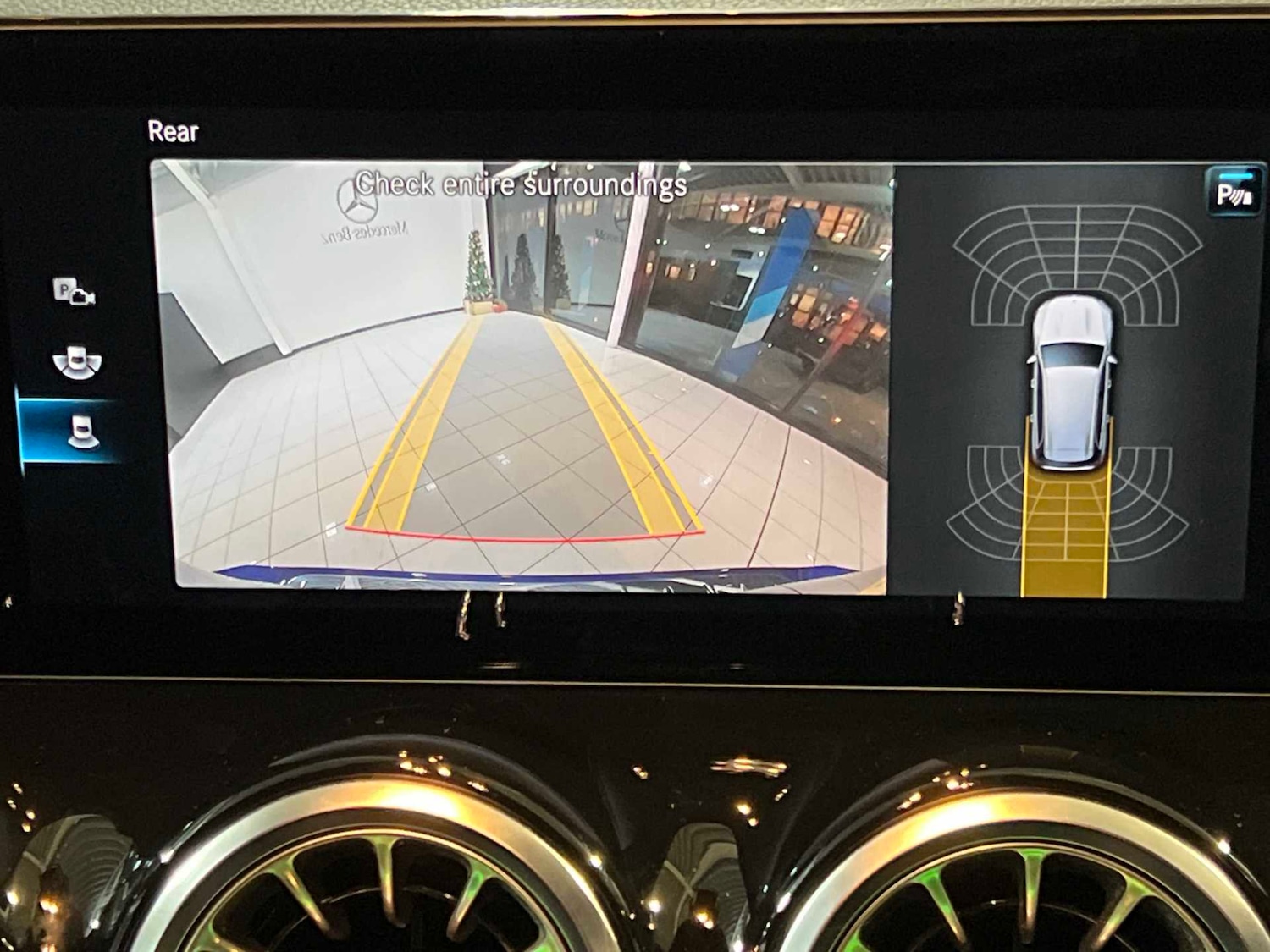 Used Mercedes-Benz GLB 2021 for sale - 76978808: Photo 4