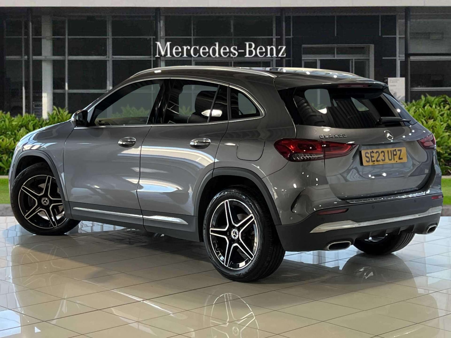 Used Mercedes-Benz GLA 2023 for sale - 77076577: Photo 2