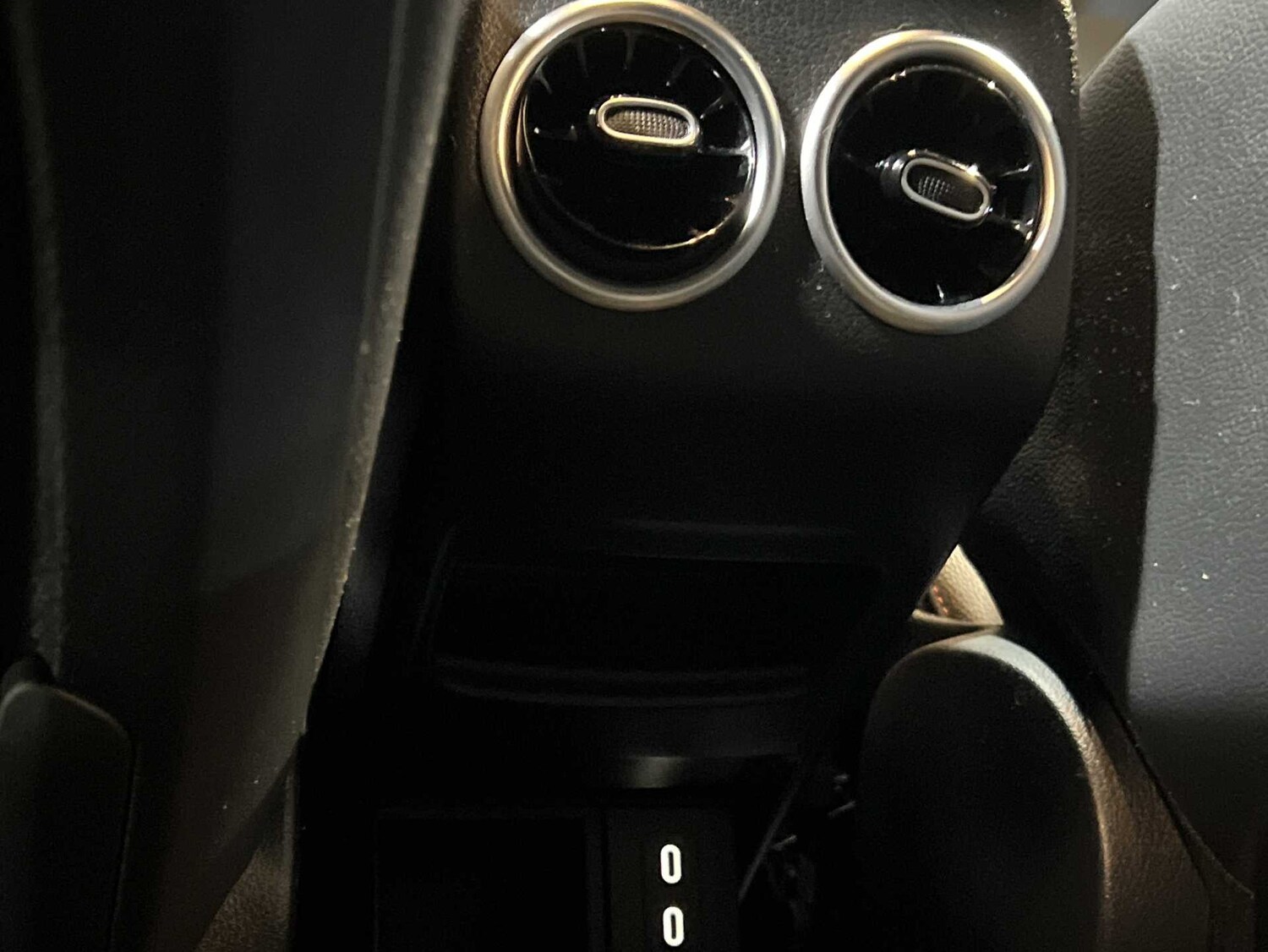 Used Mercedes-Benz GLA 2023 for sale - 77842559: Photo 23