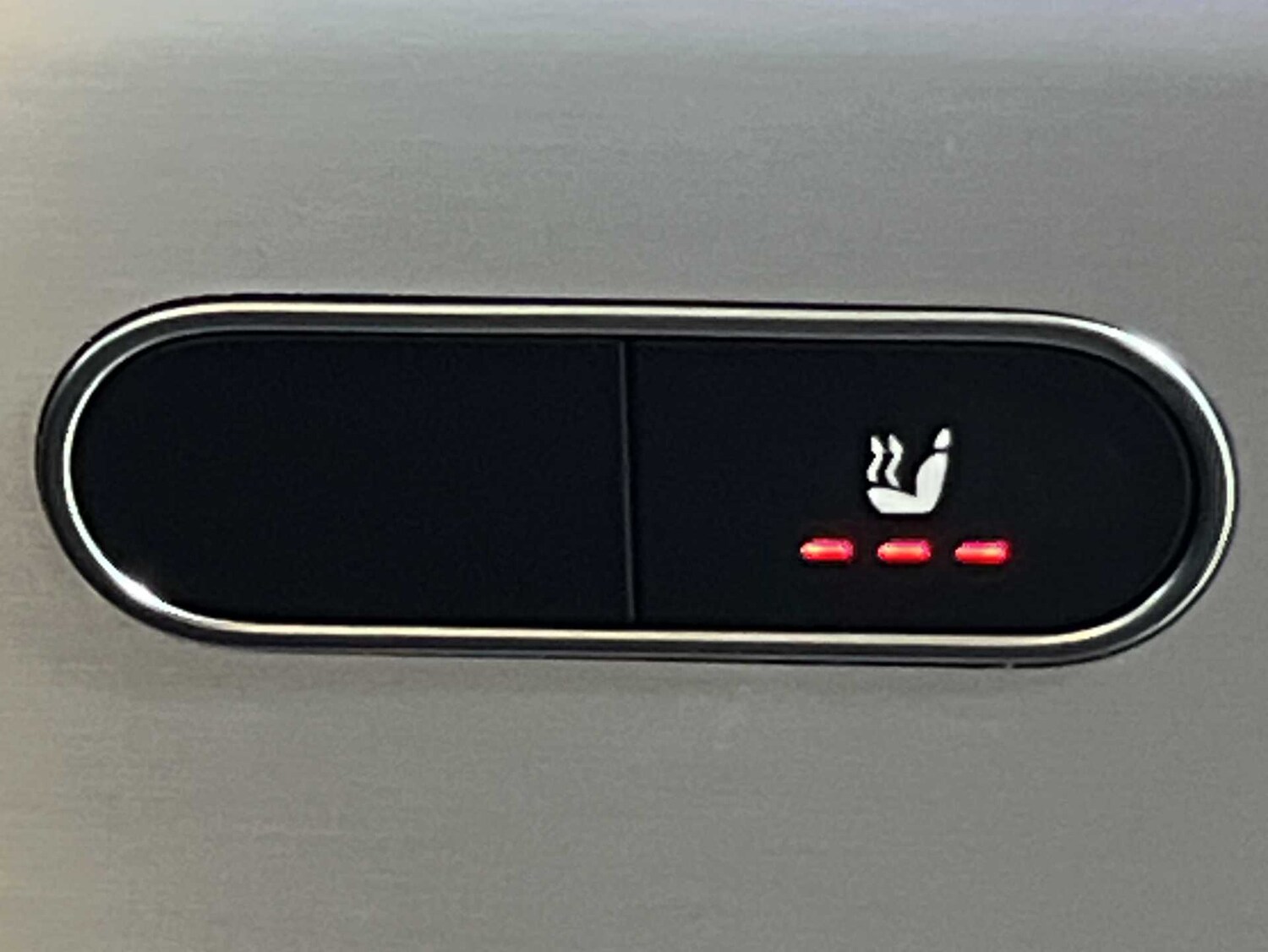 Used Mercedes-Benz GLA 2023 for sale - 77842559: Photo 30