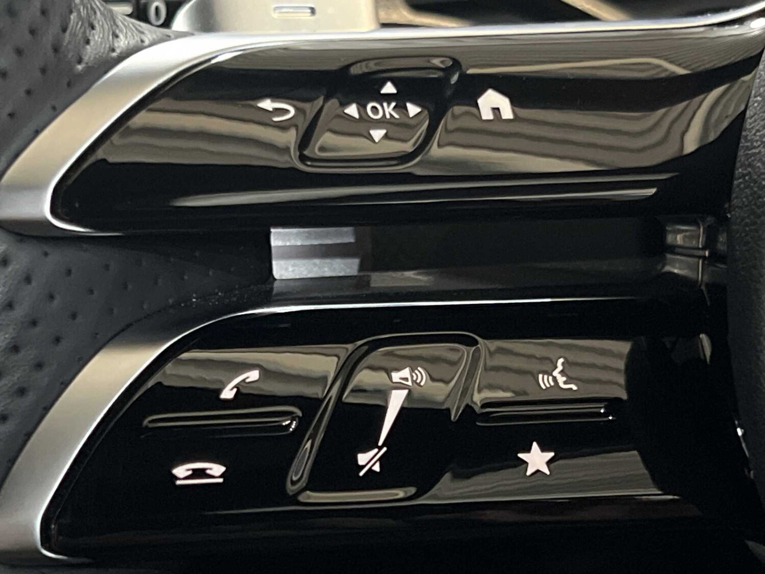 Used Mercedes-Benz C Class 2024 for sale - 76373660: Photo 31