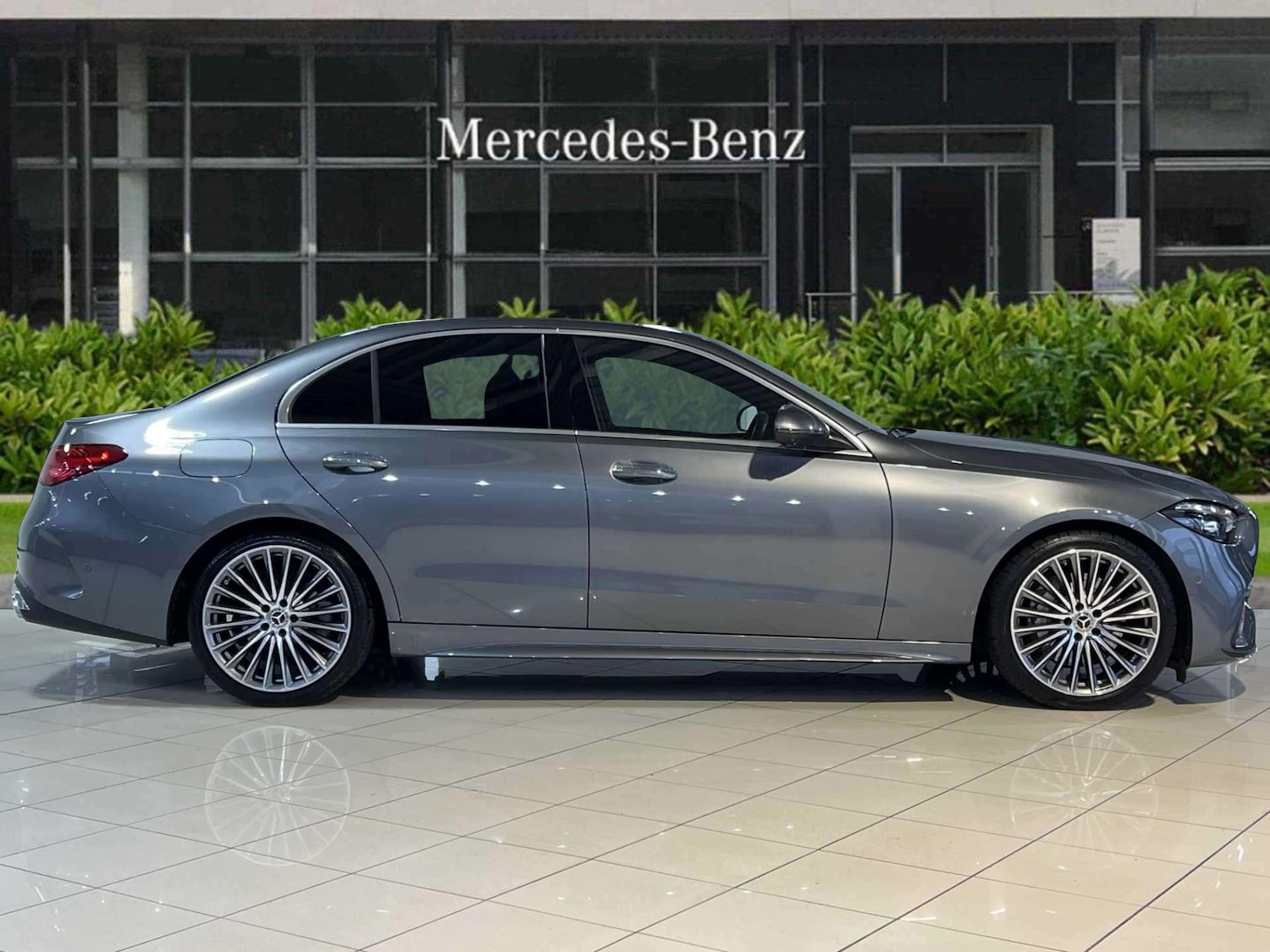 Used Mercedes-Benz C Class 2024 for sale - 76373660: Photo 5