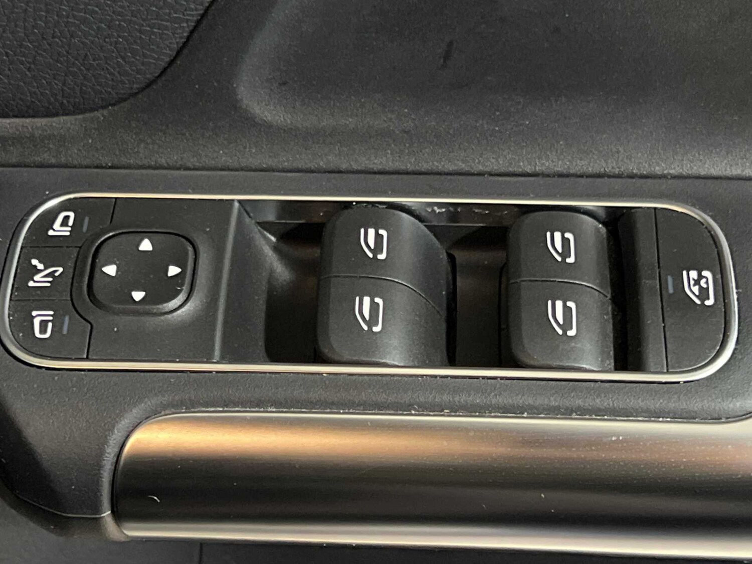 Used Mercedes-Benz GLA 2022 for sale - 76141892: Photo 34