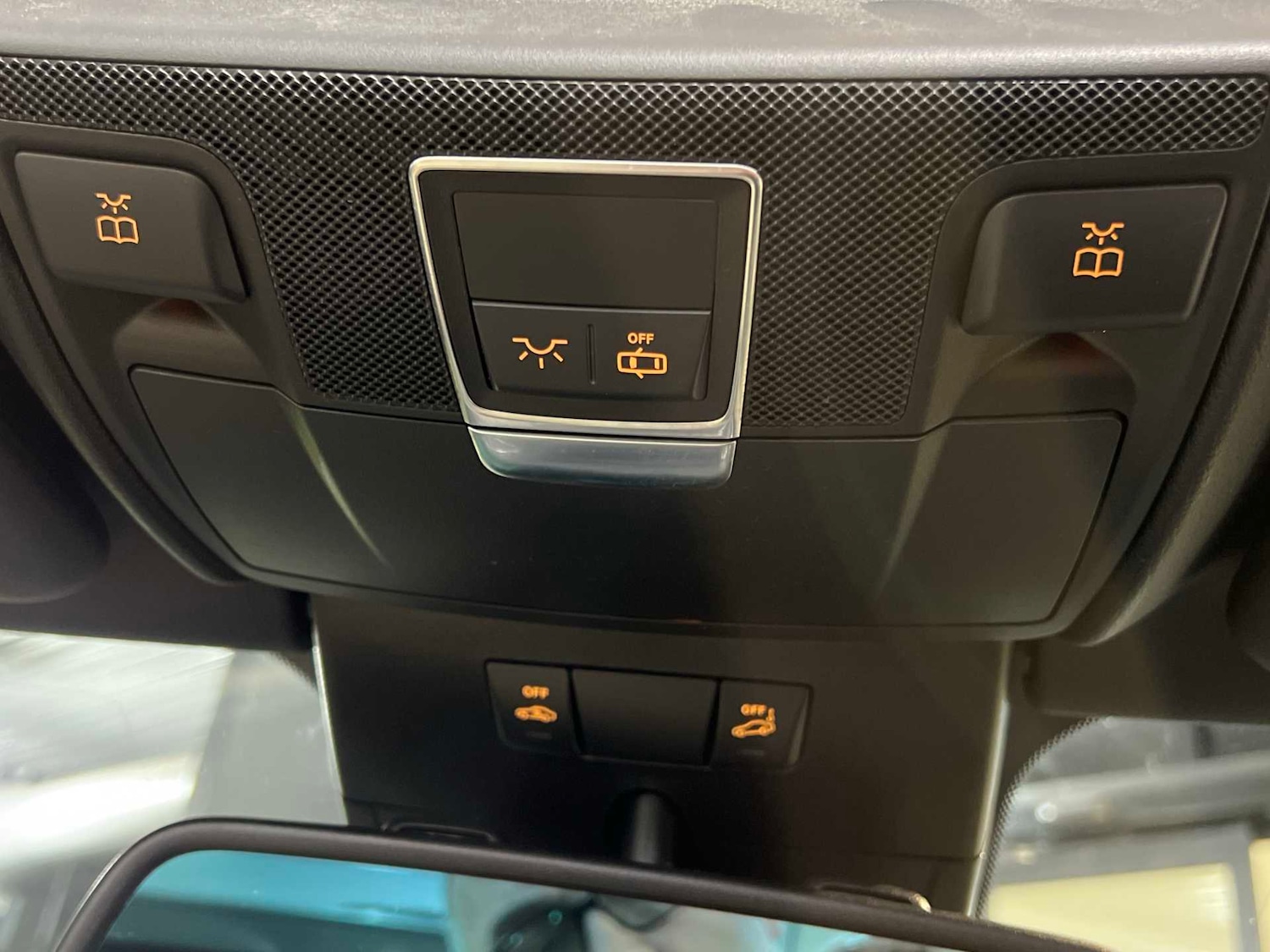 Used Mercedes-Benz SL 2016 for sale - 76587746: Photo 28