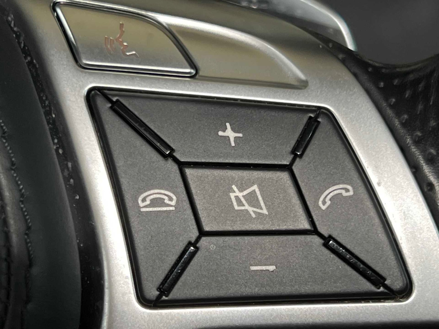 Used Mercedes-Benz SL 2016 for sale - 76587746: Photo 32