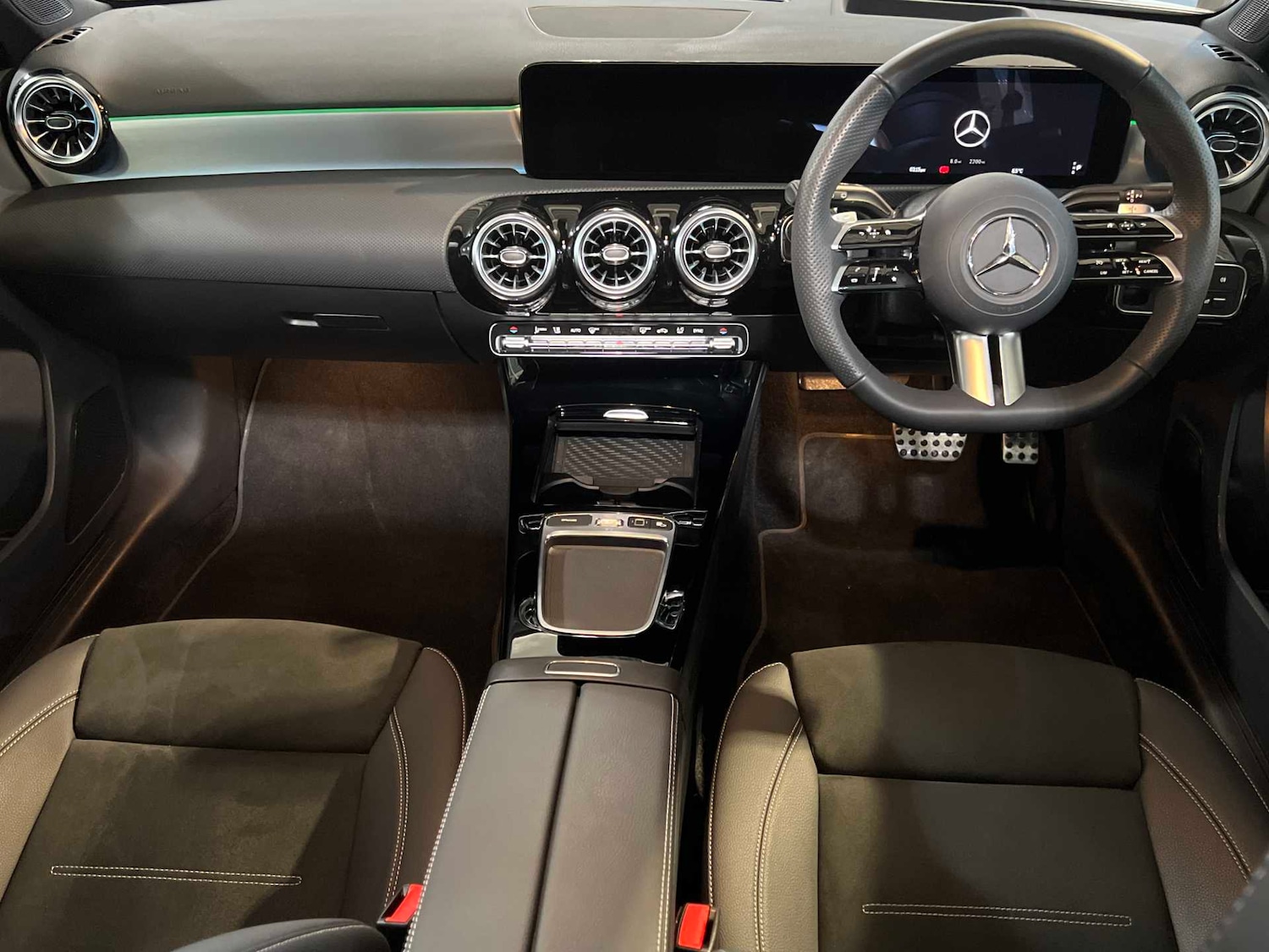 Used Mercedes-Benz A-Class 2025 for sale - 77239938: Photo 3