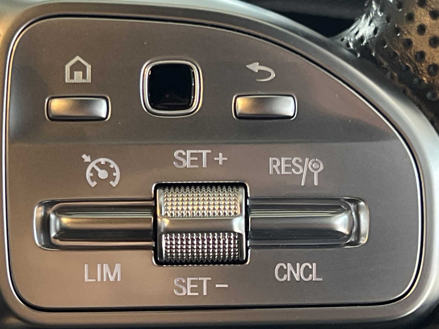 Used Mercedes-Benz A-Class 2022 for sale - 76063359: Photo 32