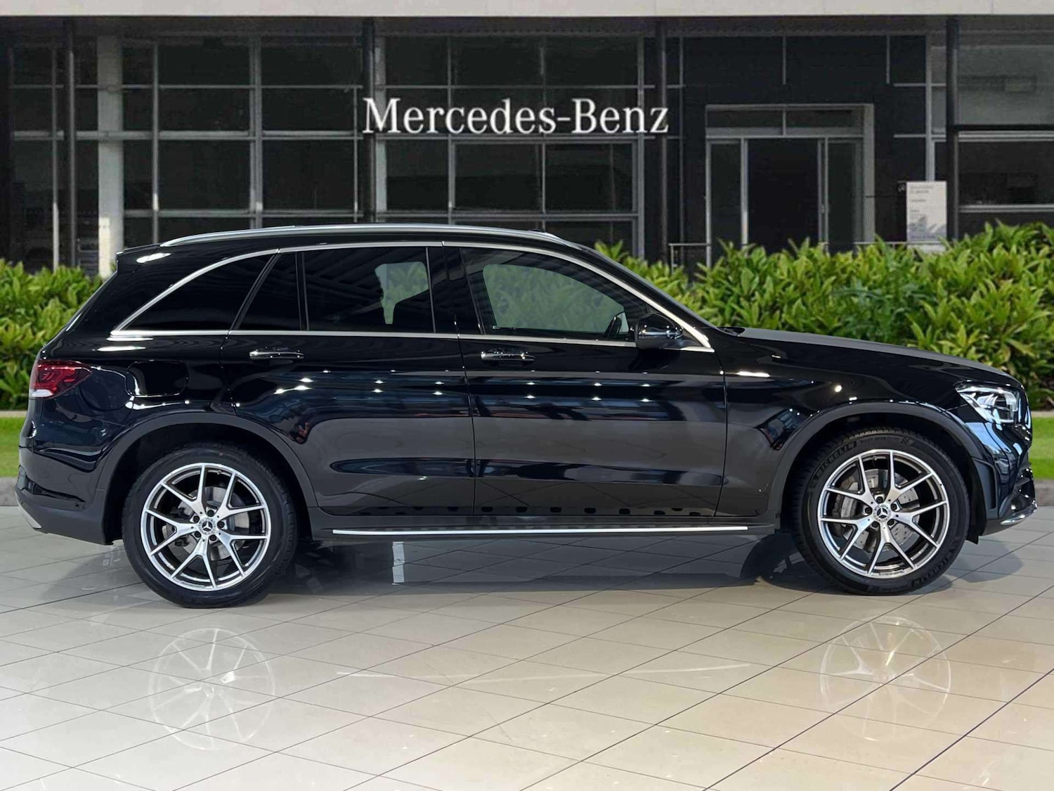 Used Mercedes-Benz GLC 2022 for sale - 76381771: Photo 5