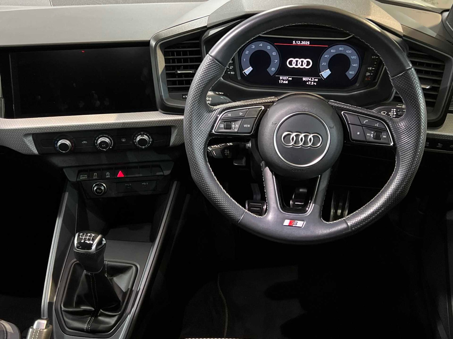 Used Audi A1 2022 for sale - 76827540: Photo 16