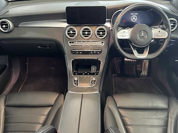 Used Mercedes-Benz GLC 2020 for sale - 75217347: Photo