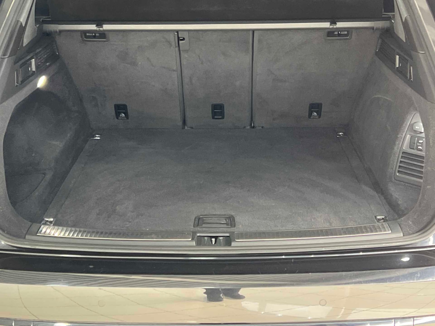 Used Volkswagen Touareg 2021 for sale - 77414701: Photo 12