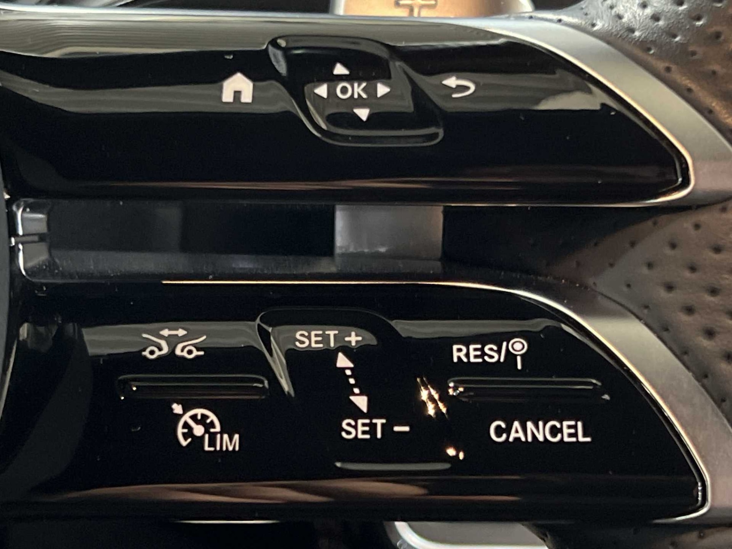 Used Mercedes-Benz A-Class 2024 for sale - 76373771: Photo 32