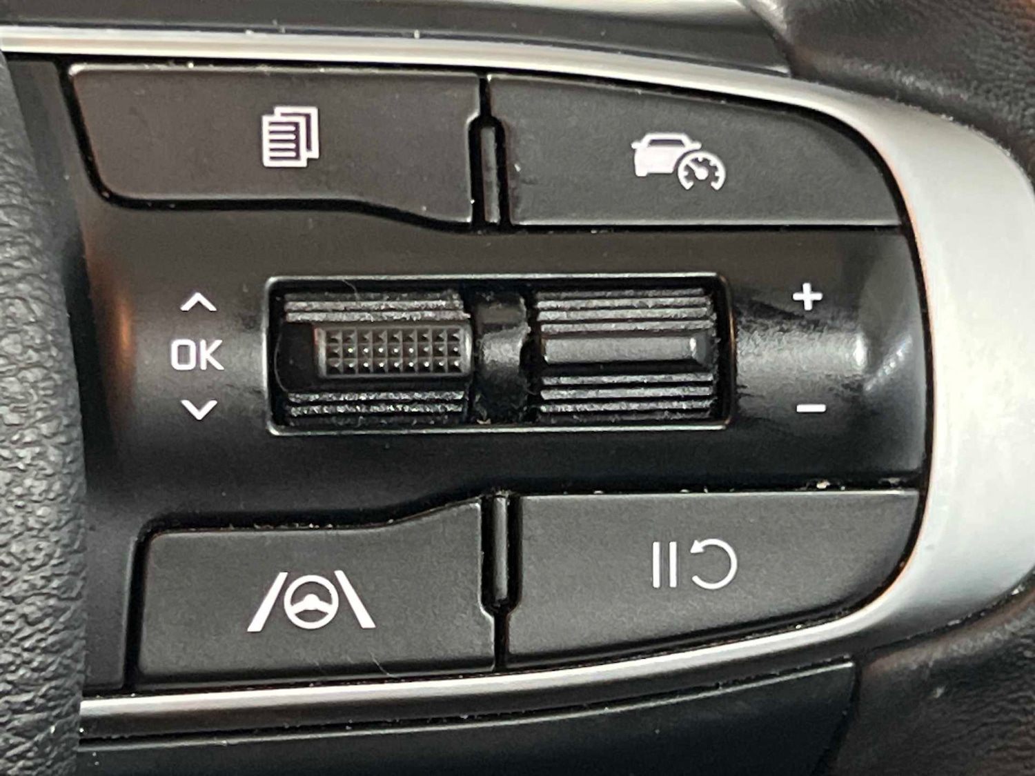 Used Kia Sportage 2023 for sale - 77333863: Photo 33