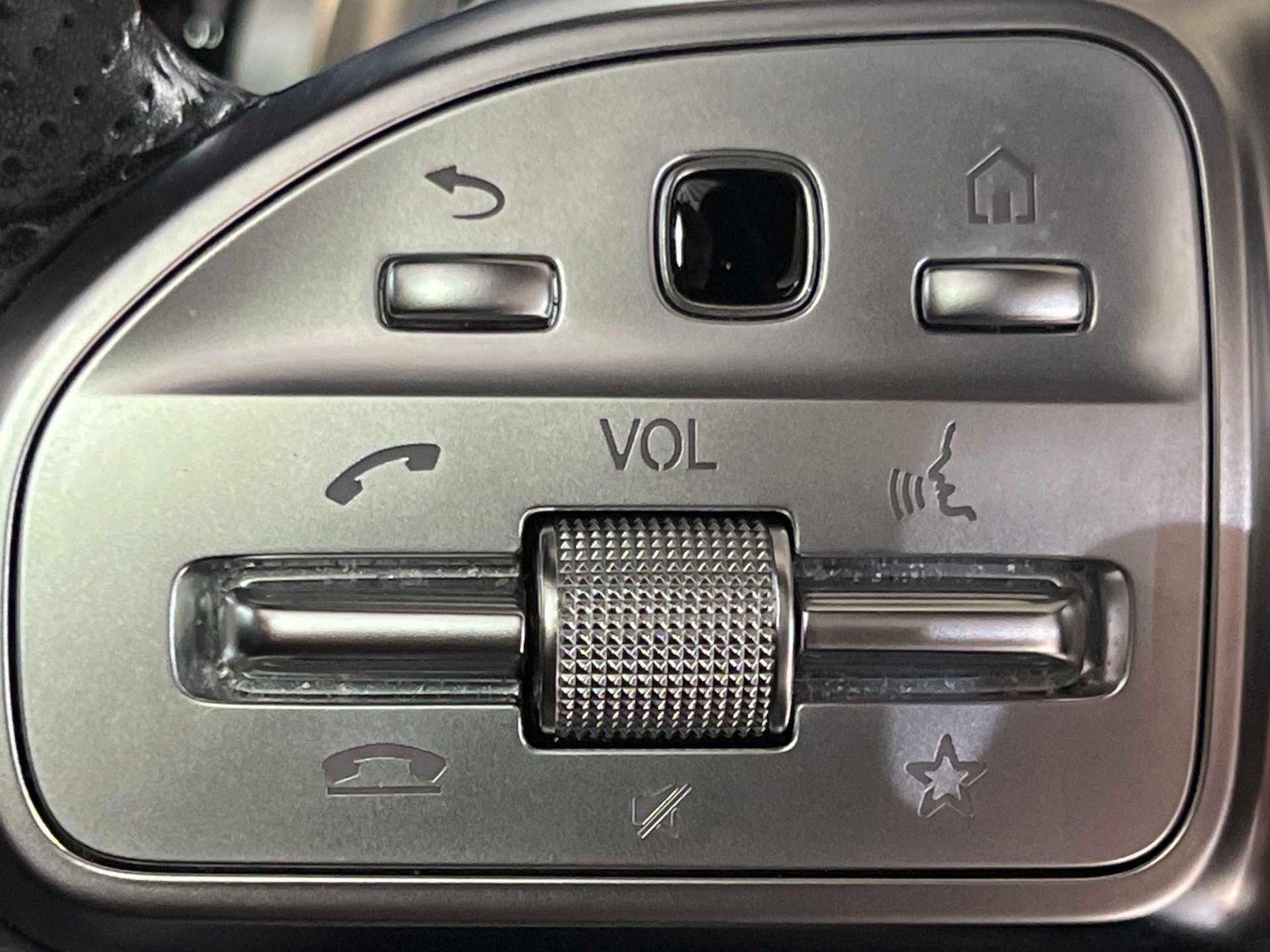 Used Mercedes-Benz EQB 2023 for sale - 77270254: Photo 31