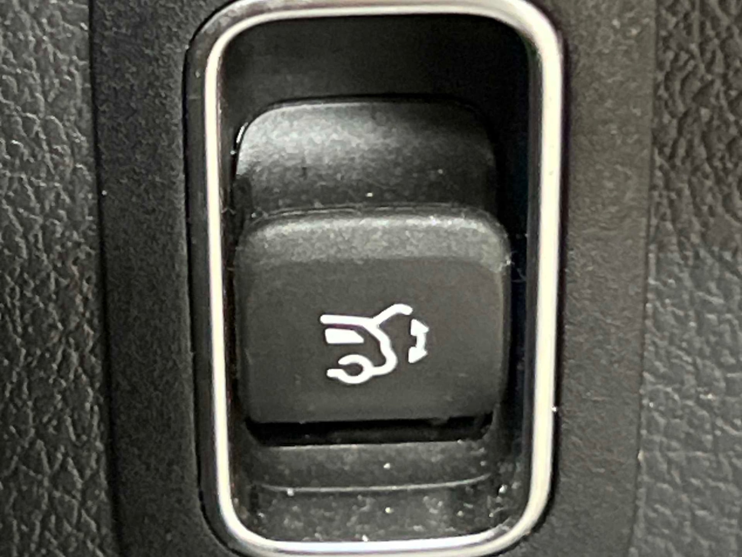 Used Mercedes-Benz EQB 2023 for sale - 77270254: Photo 35