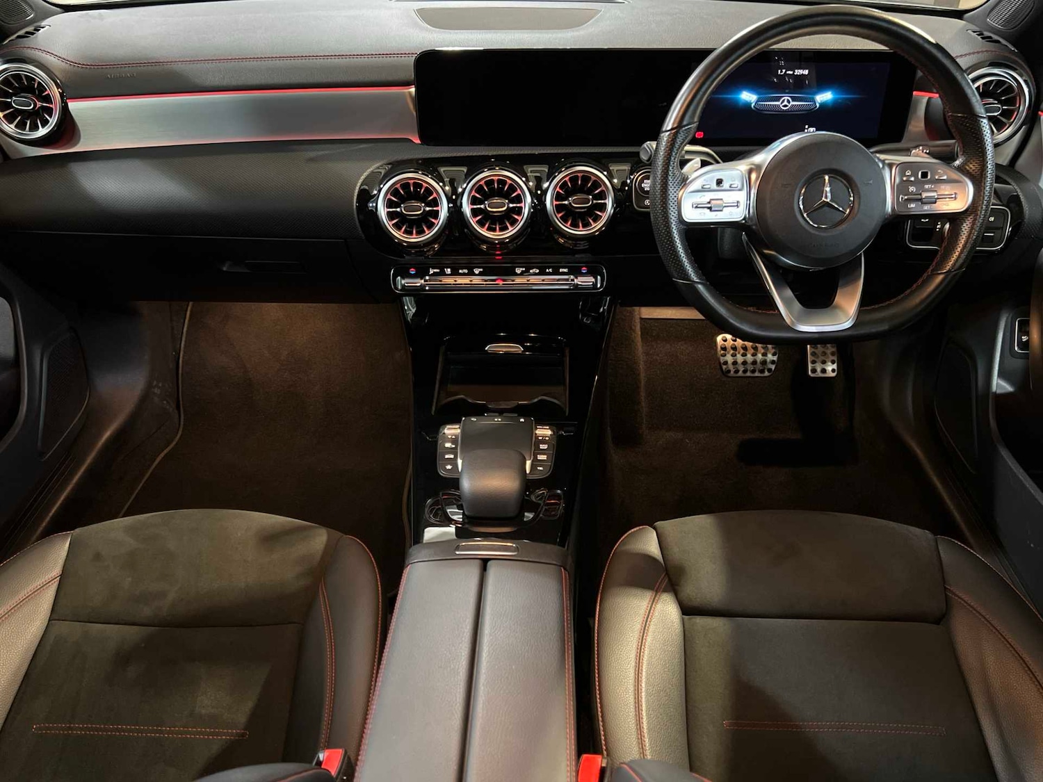 Used Mercedes-Benz CLA 2023 for sale - 76928926: Photo 3