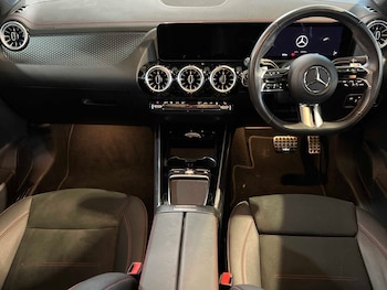 Used Mercedes-Benz EQA 2024 for sale - 76661903: Photo