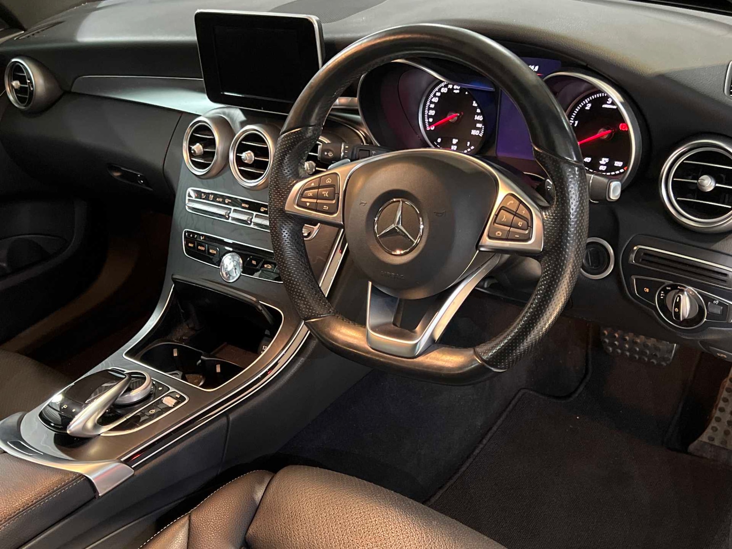 Used Mercedes-Benz C Class 2016 for sale - 77083028: Photo 14