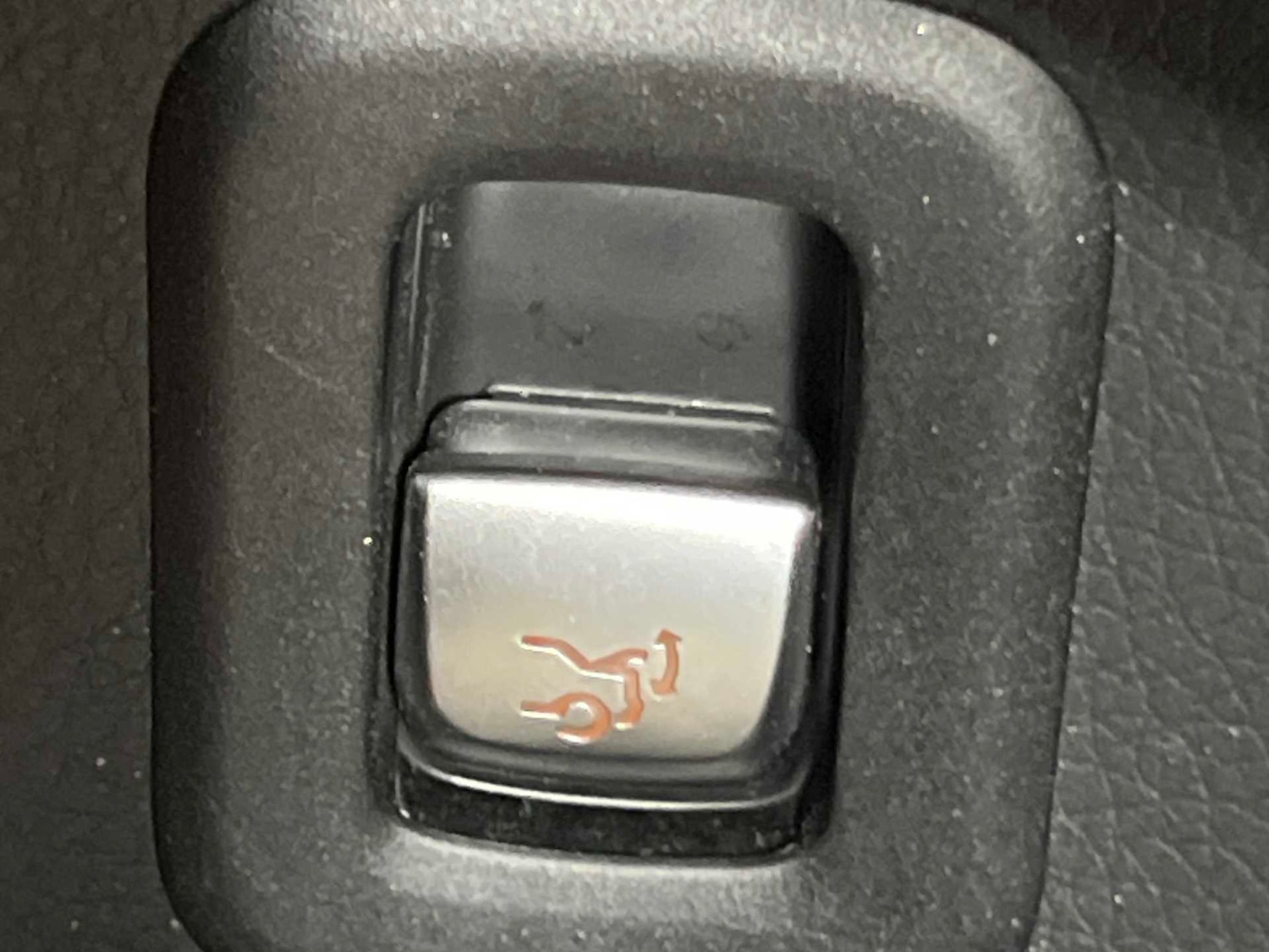 Used Mercedes-Benz C Class 2016 for sale - 77083028: Photo 35