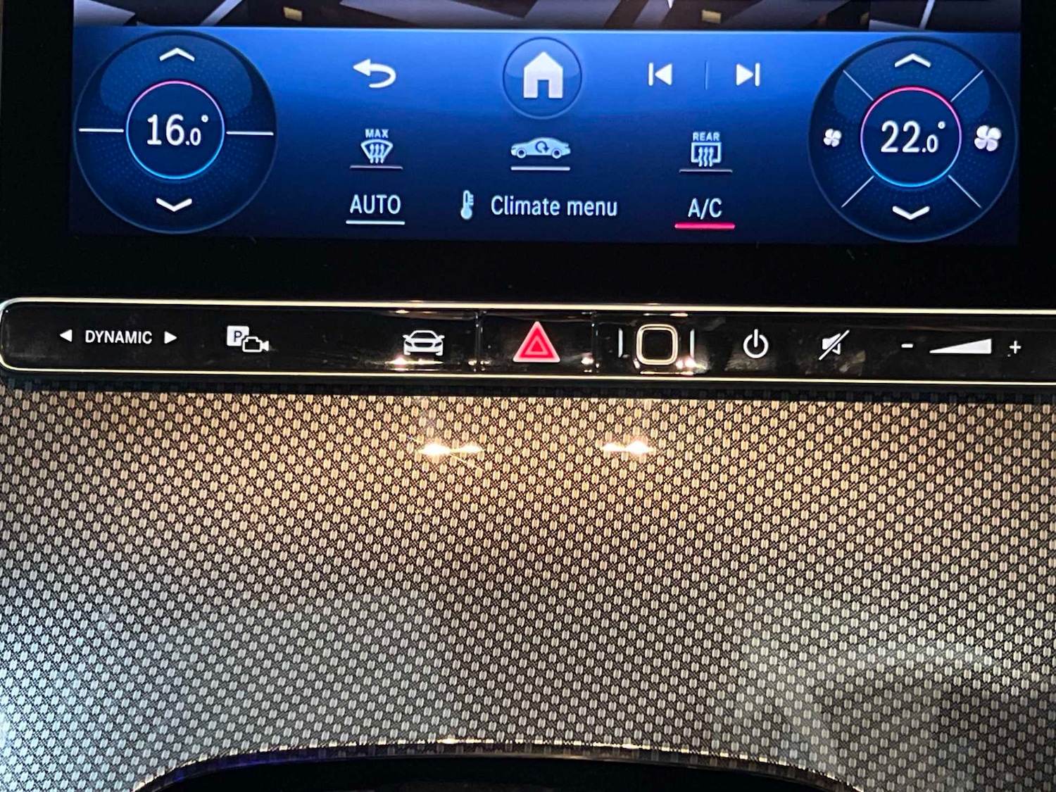 Used Mercedes-Benz GLC 2024 for sale - 76929003: Photo 22