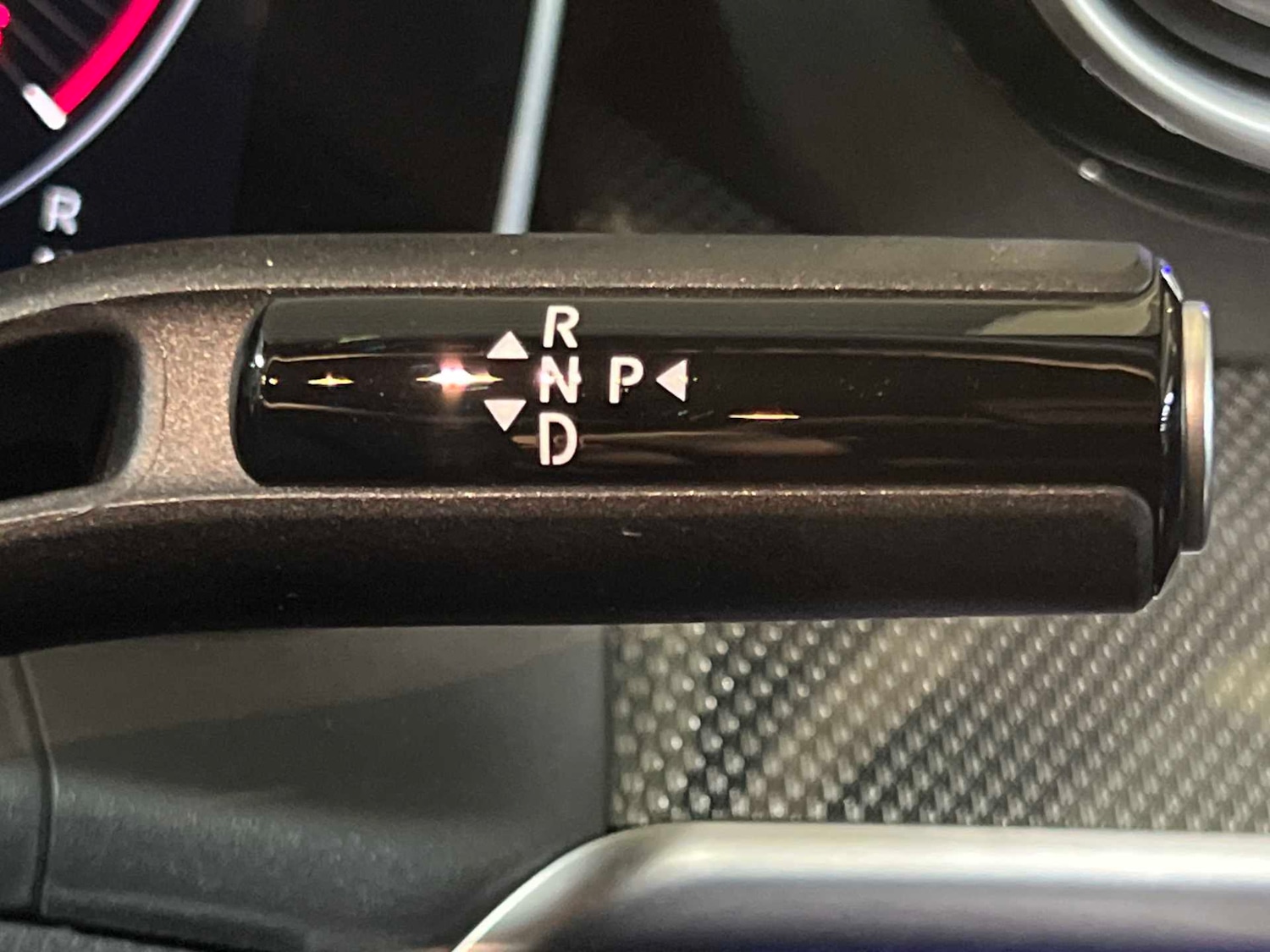 Used Mercedes-Benz GLC 2024 for sale - 76929003: Photo 24