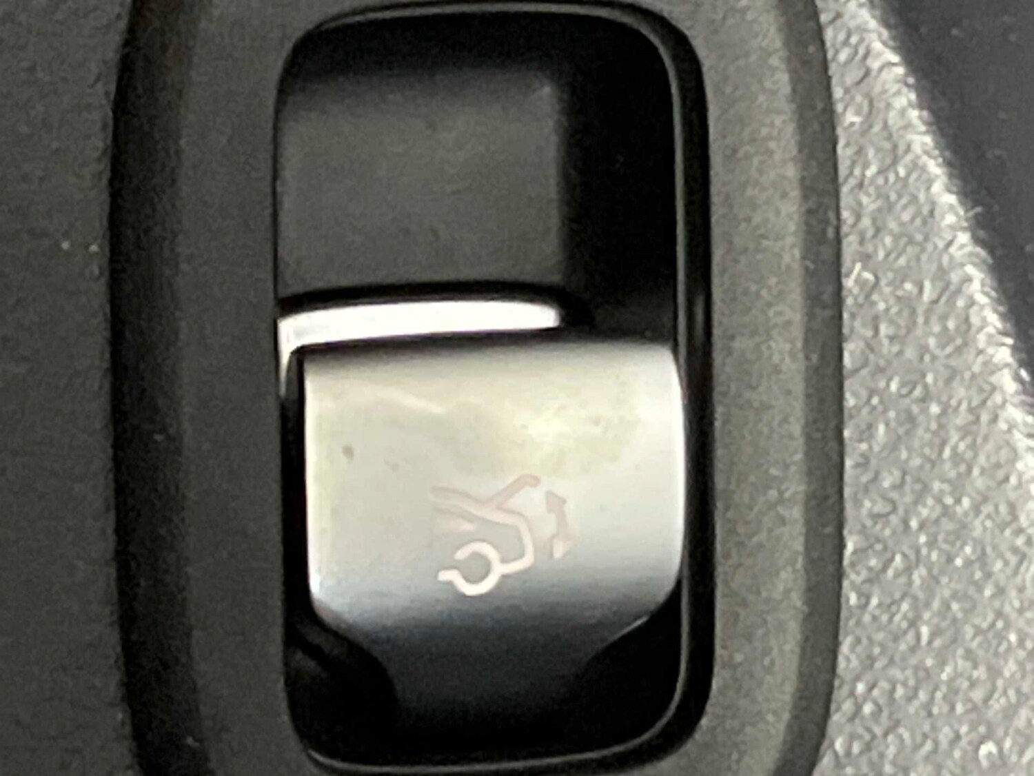 Used Mercedes-Benz GLC 2024 for sale - 76929003: Photo 35