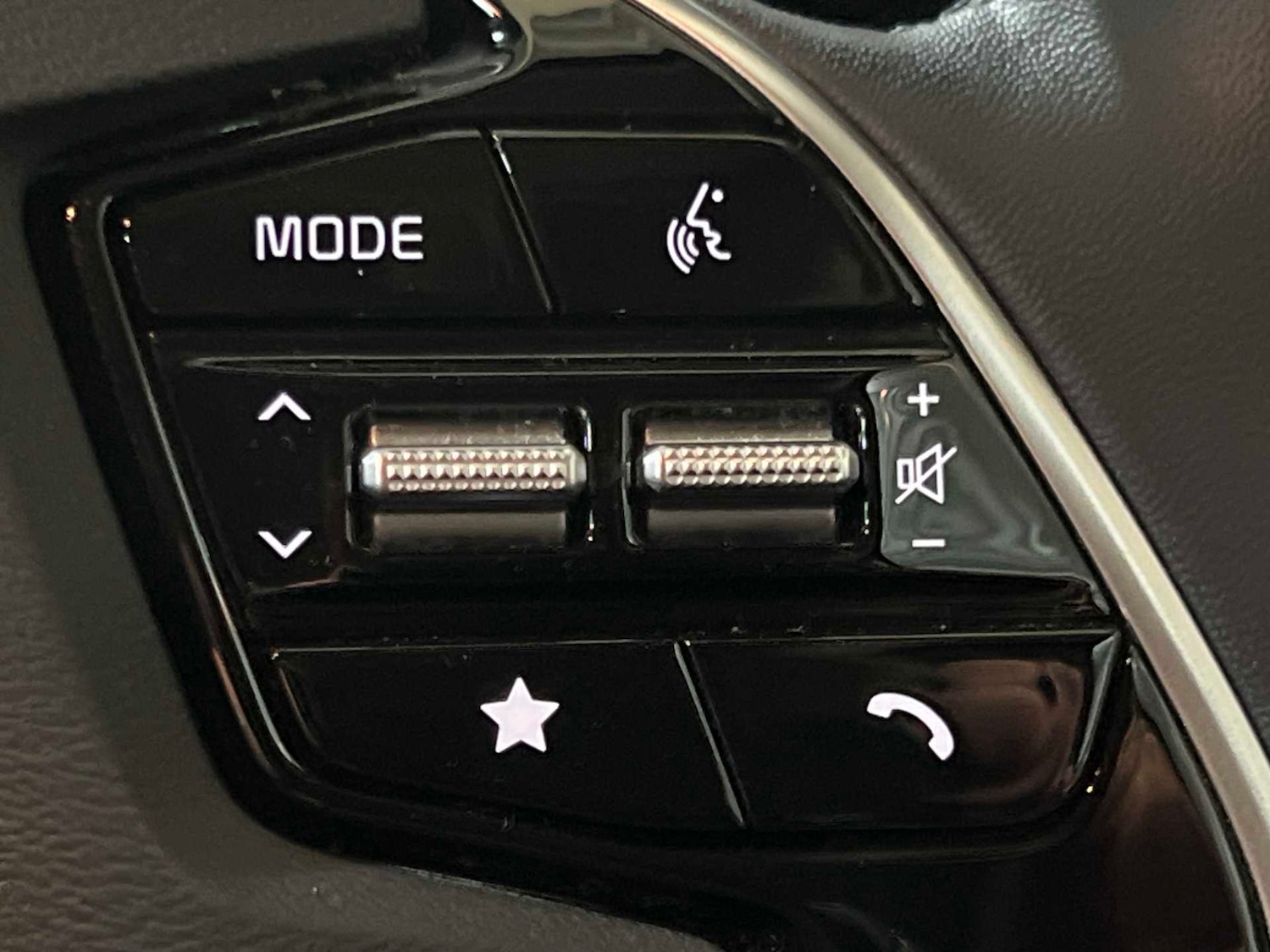 Used Kia Niro 2023 for sale - 76929098: Photo 32