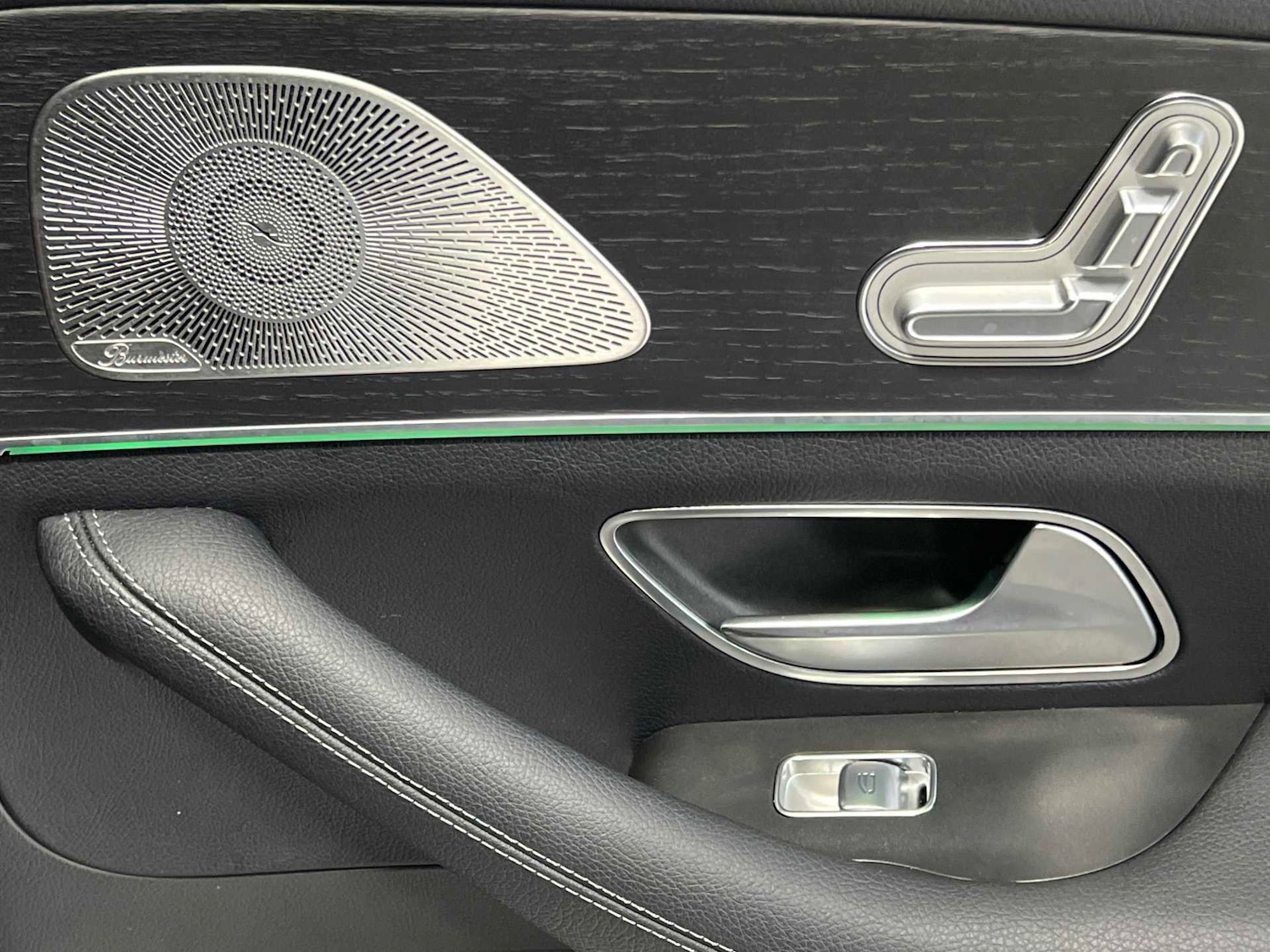 Used Mercedes-Benz GLE 2025 for sale - 77011276: Photo 26