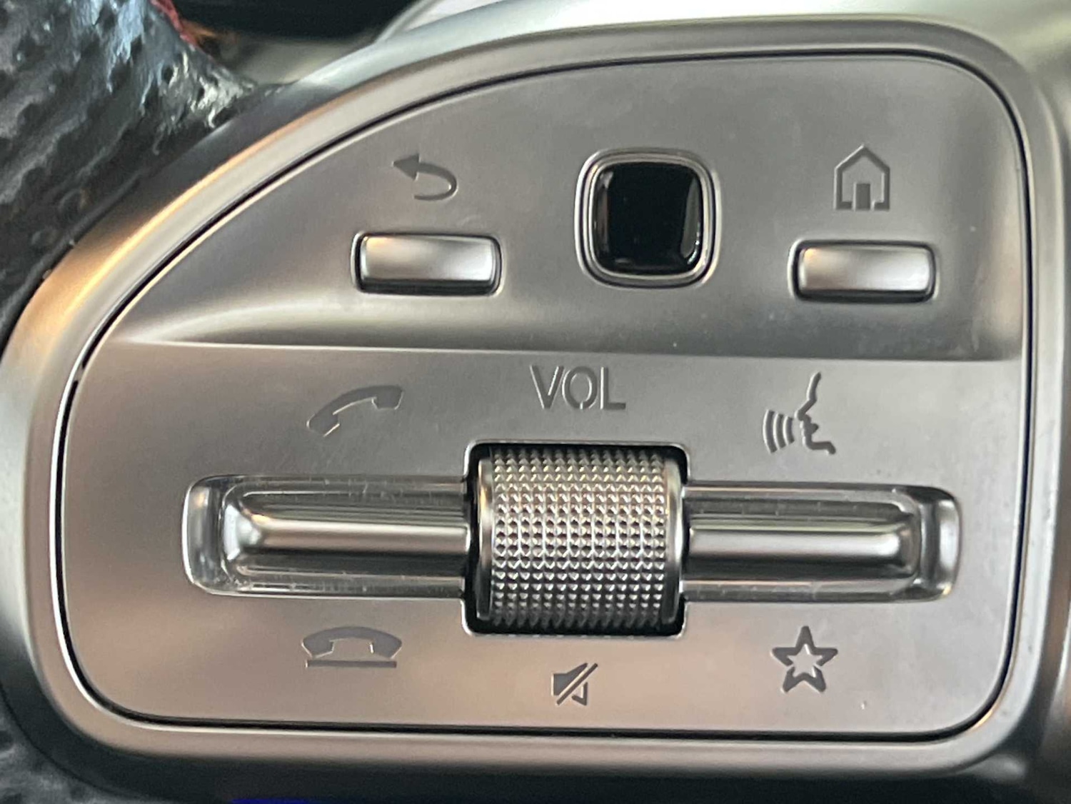 Used Mercedes-Benz EQB 2022 for sale - 78024125: Photo 16