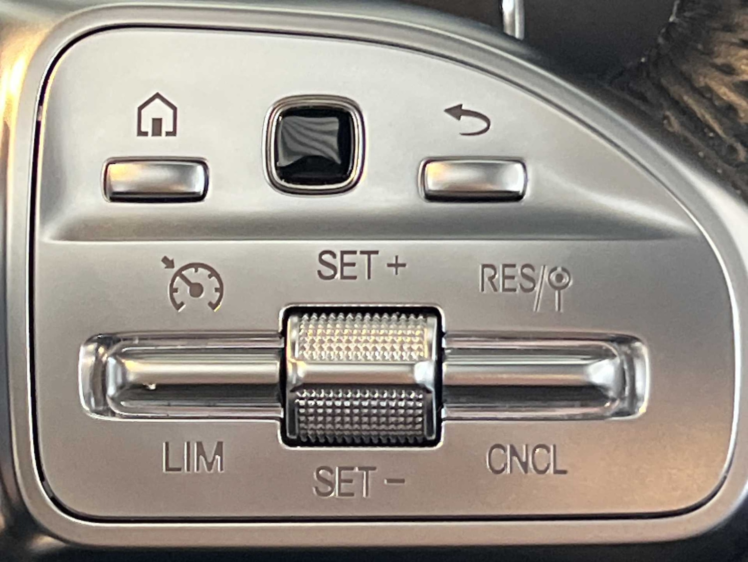 Used Mercedes-Benz GLC 2022 for sale - 78076948: Photo 17