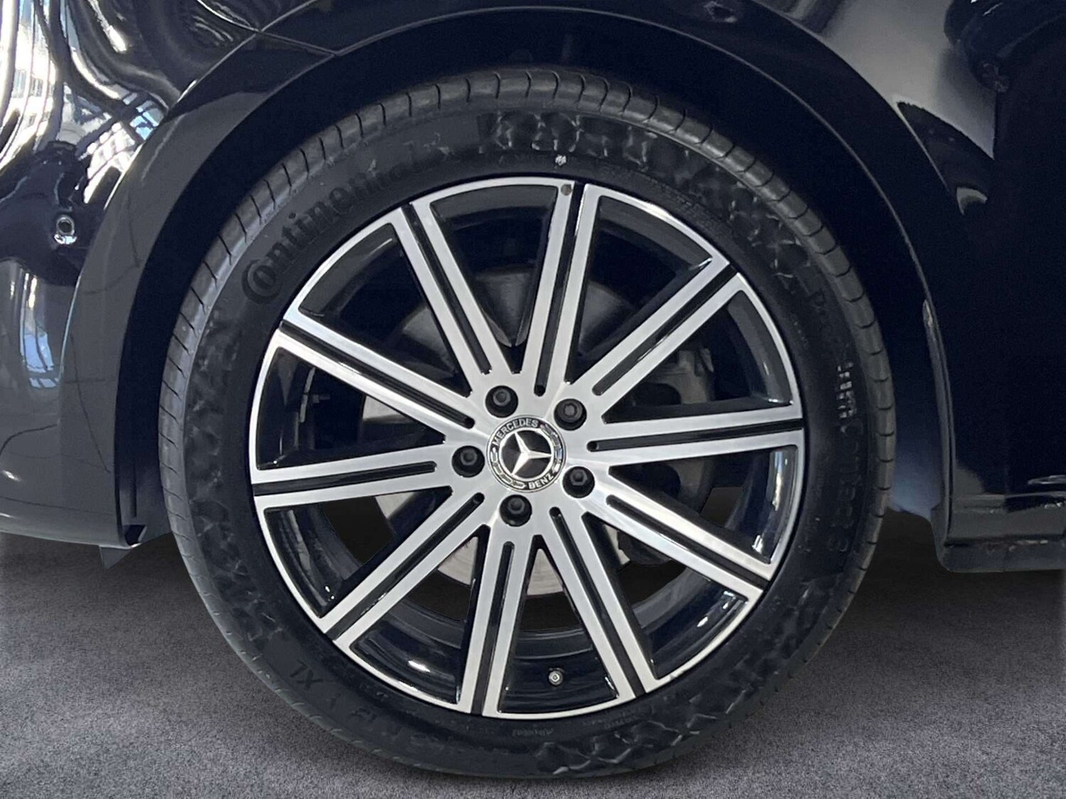 Used Mercedes-Benz V-Class for sale - 77928435: Photo 10