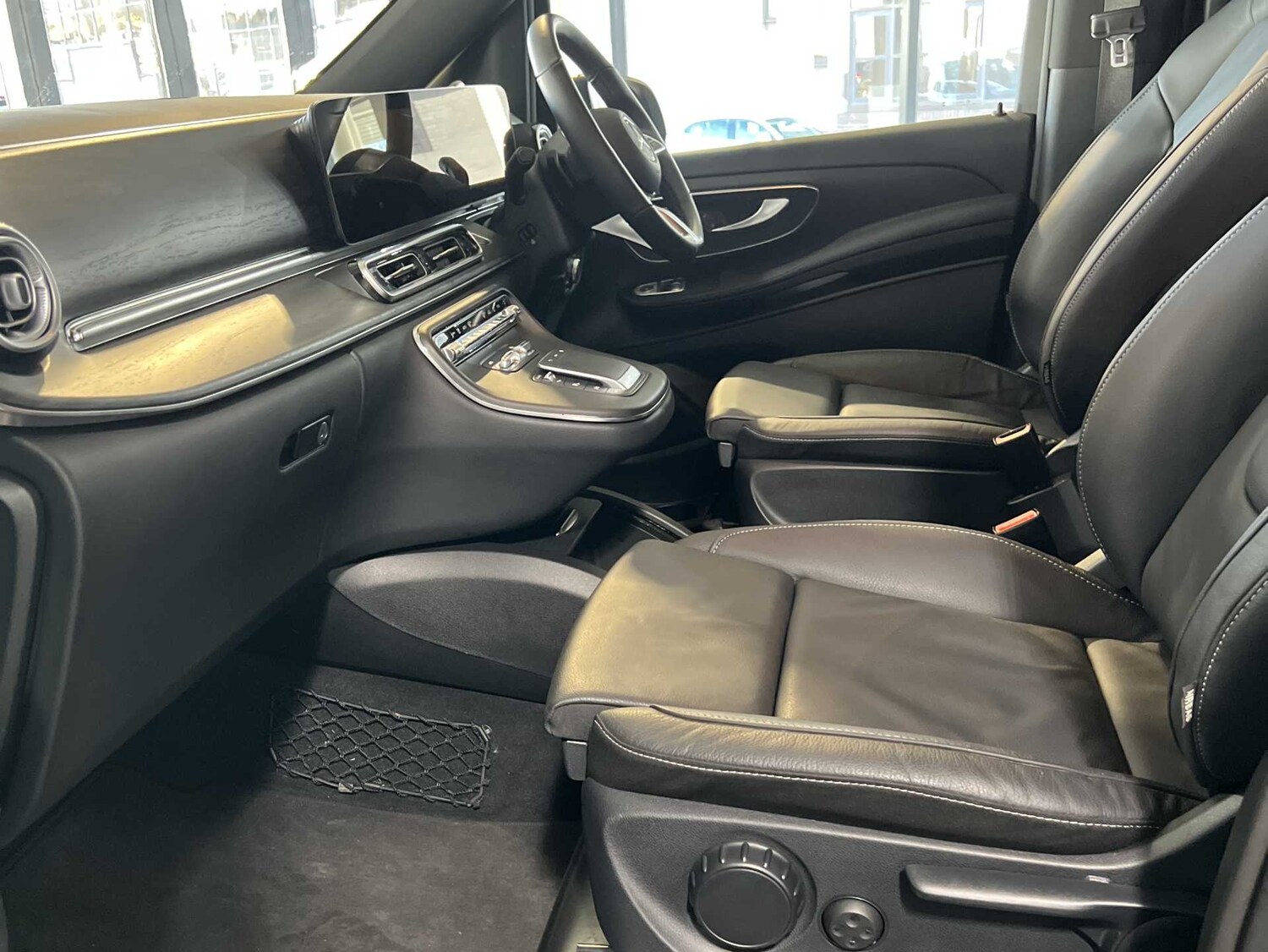 Used Mercedes-Benz V-Class for sale - 77928435: Photo 21