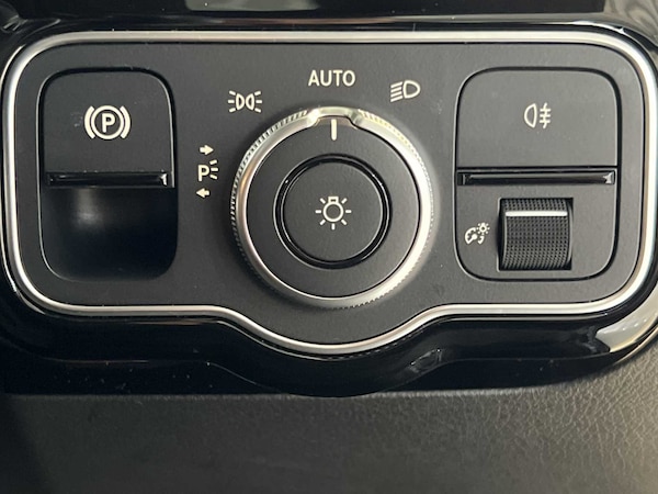Used Mercedes-Benz CLA 2023 for sale - 76100615: Photo 22