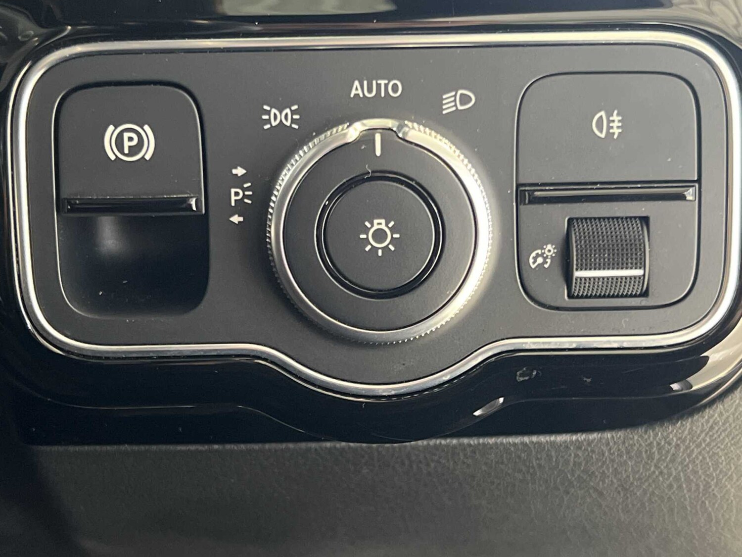Used Mercedes-Benz A-Class 2020 for sale - 76045063: Photo 22
