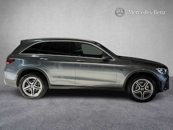 Used Mercedes-Benz GLC 2021 for sale - 77860896: Photo