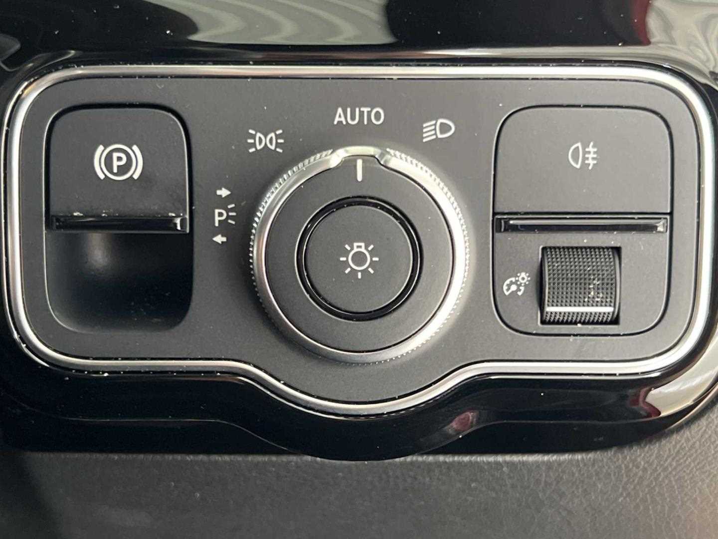 Used Mercedes-Benz A-Class 2022 for sale - 76310687: Photo 21