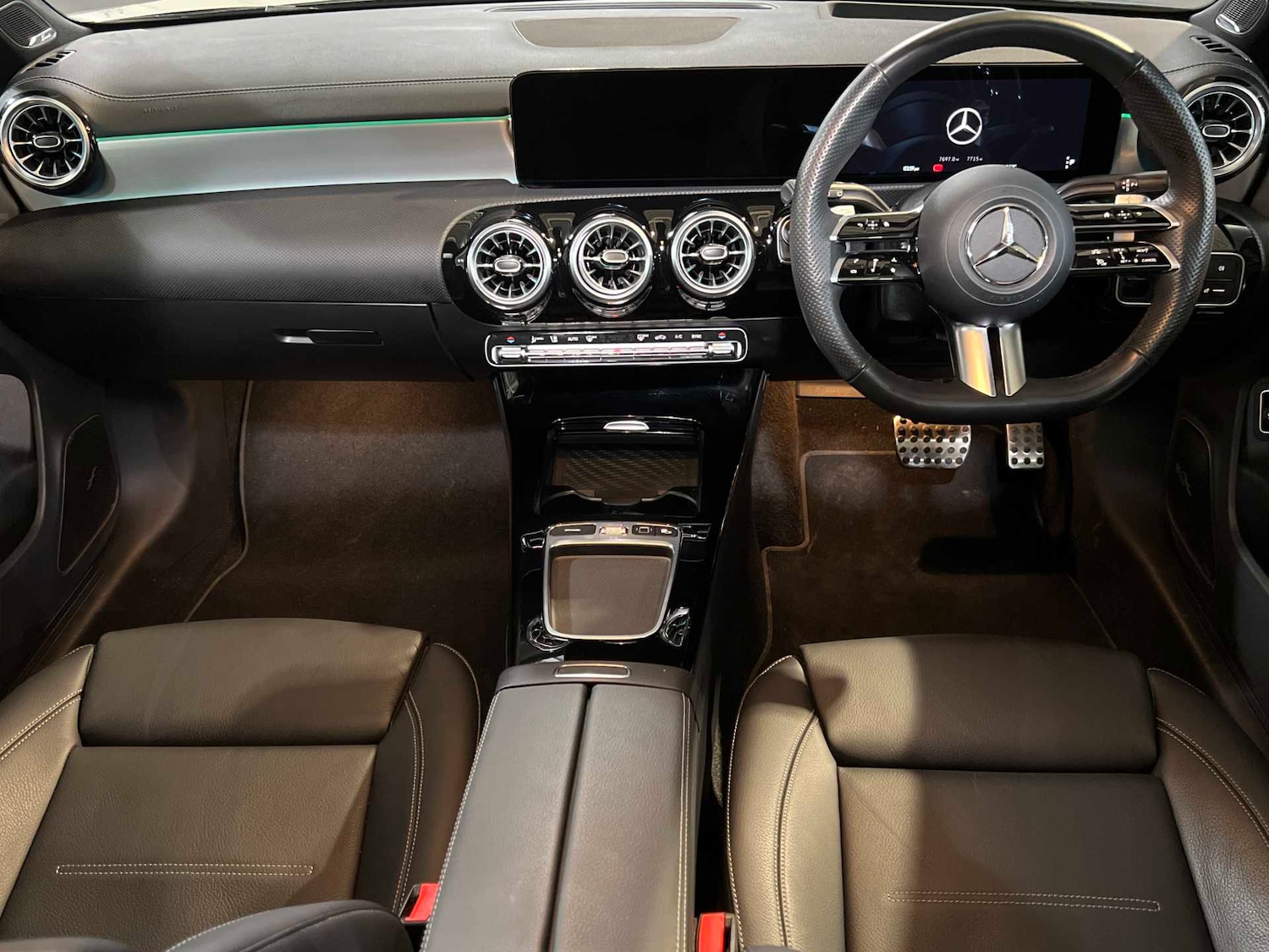 Used Mercedes-Benz CLA for sale - 77281974: Photo 3