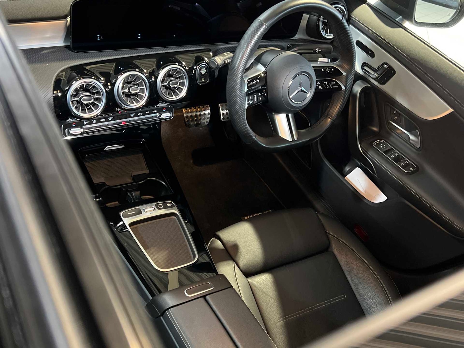 Used Mercedes-Benz CLA for sale - 77281974: Photo 4