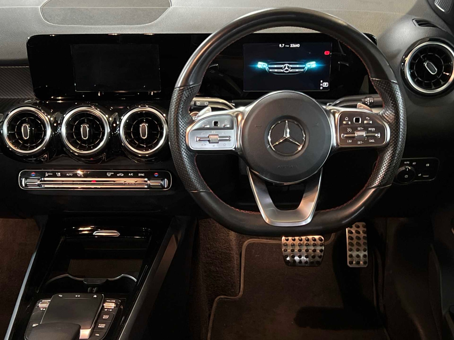 Used Mercedes-Benz GLB 2022 for sale - 77032188: Photo 17