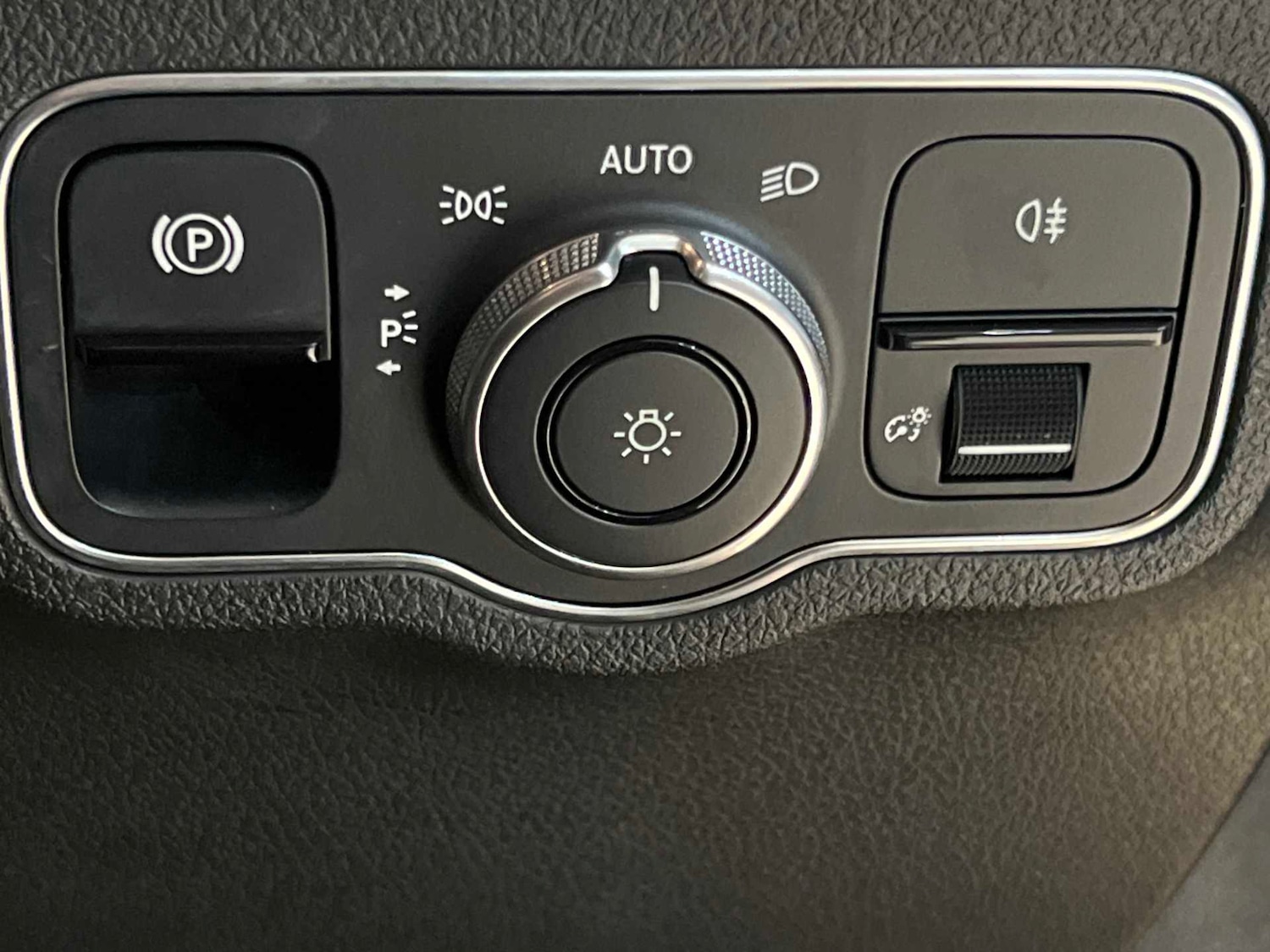 Used Mercedes-Benz GLB 2022 for sale - 77032188: Photo 22