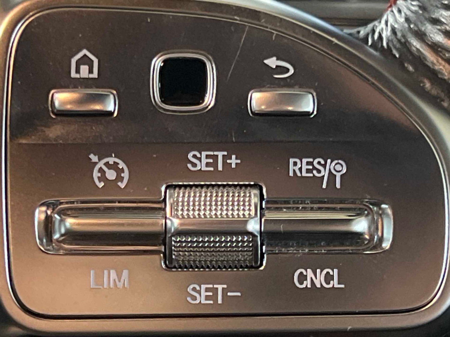 Used Mercedes-Benz GLB 2022 for sale - 77032188: Photo 32