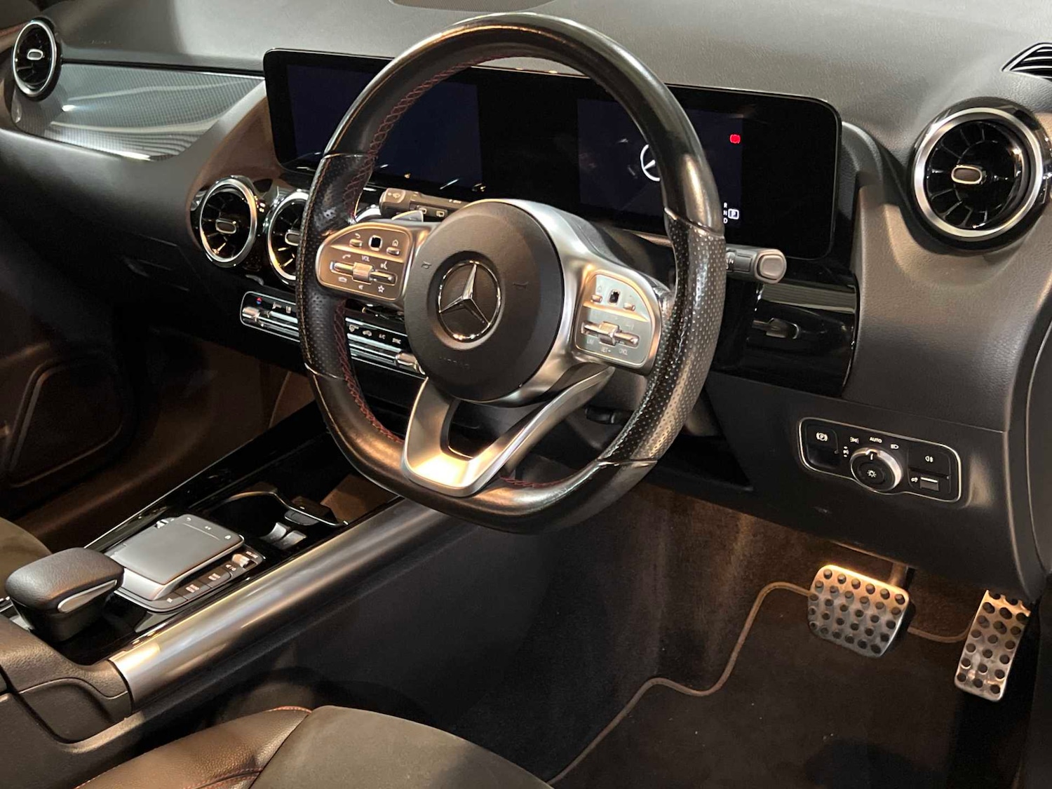 Used Mercedes-Benz GLA 2021 for sale - 76648968: Photo 14