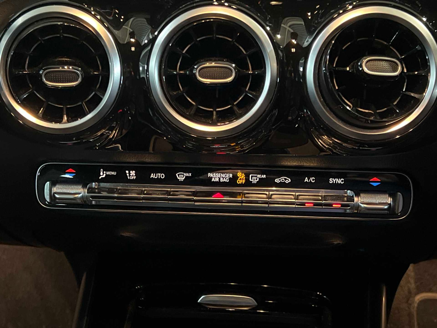 Used Mercedes-Benz GLA 2021 for sale - 76648968: Photo 21