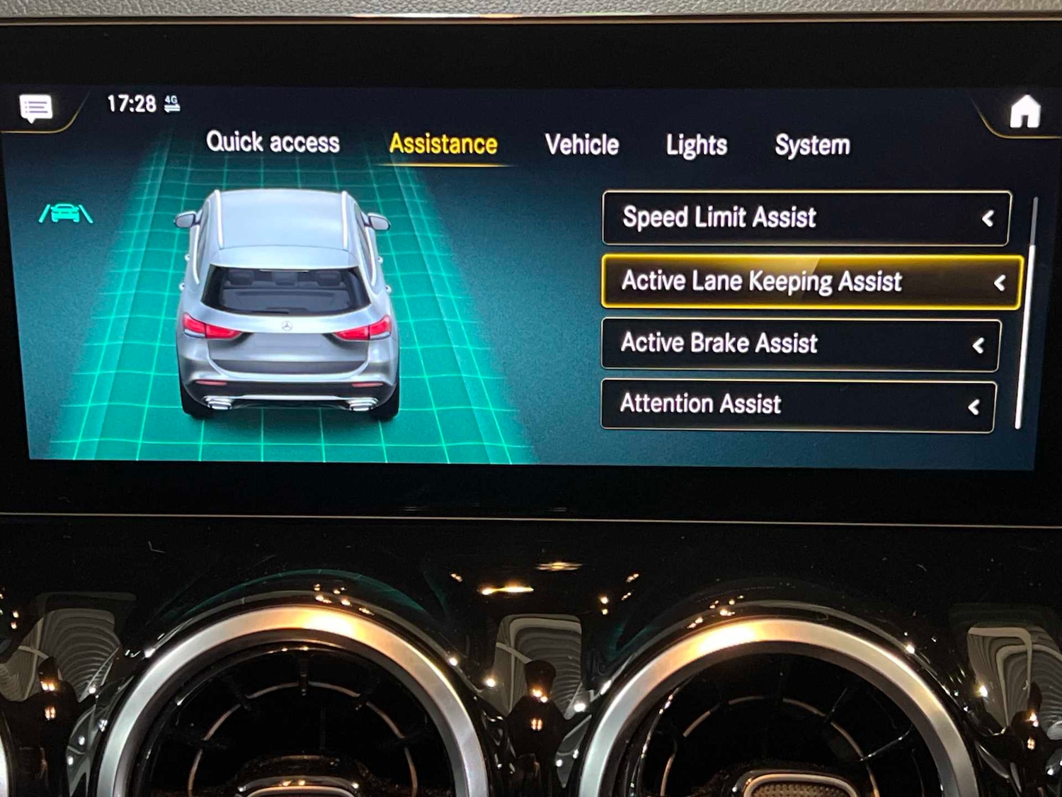 Used Mercedes-Benz GLA 2021 for sale - 76648968: Photo 28