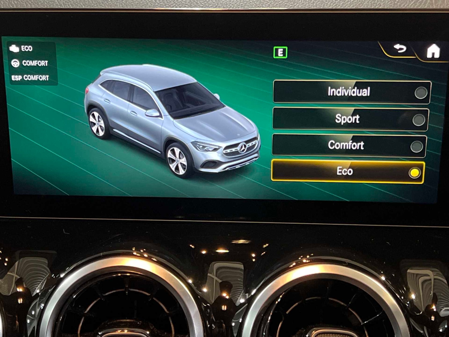 Used Mercedes-Benz GLA 2021 for sale - 76648968: Photo 31