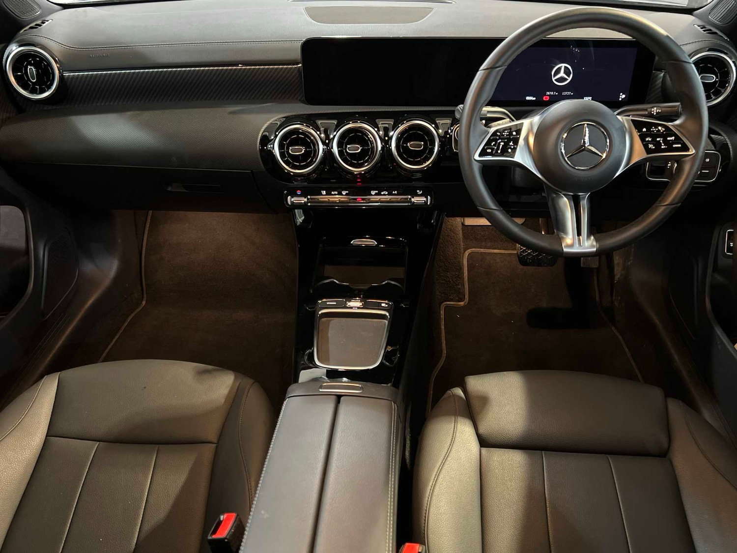 Used Mercedes-Benz CLA 2025 for sale - 77194368: Photo 3