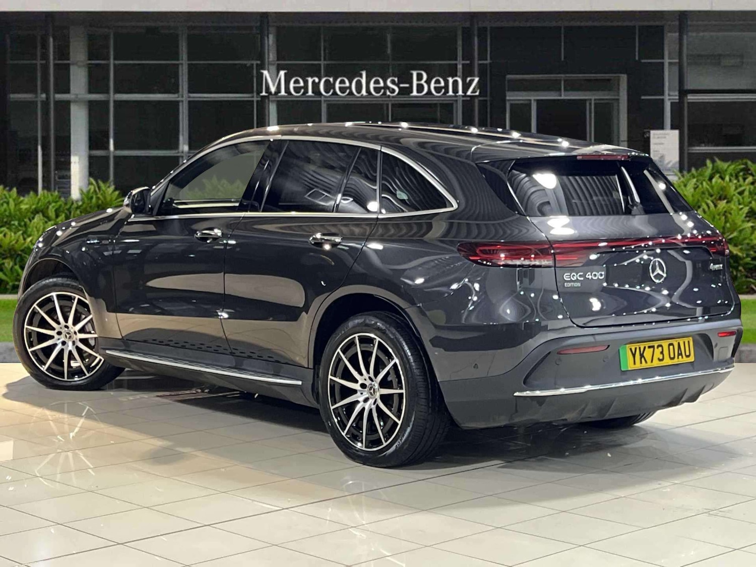 Used Mercedes-Benz EQC 2023 for sale - 76661860: Photo 2