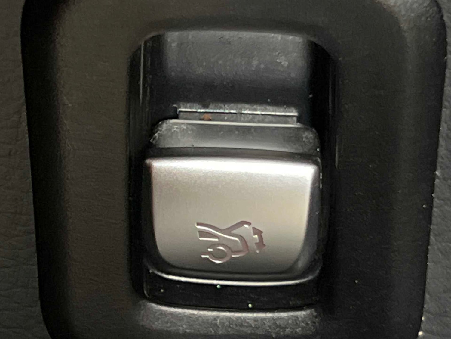 Used Mercedes-Benz EQC 2023 for sale - 76661860: Photo 35