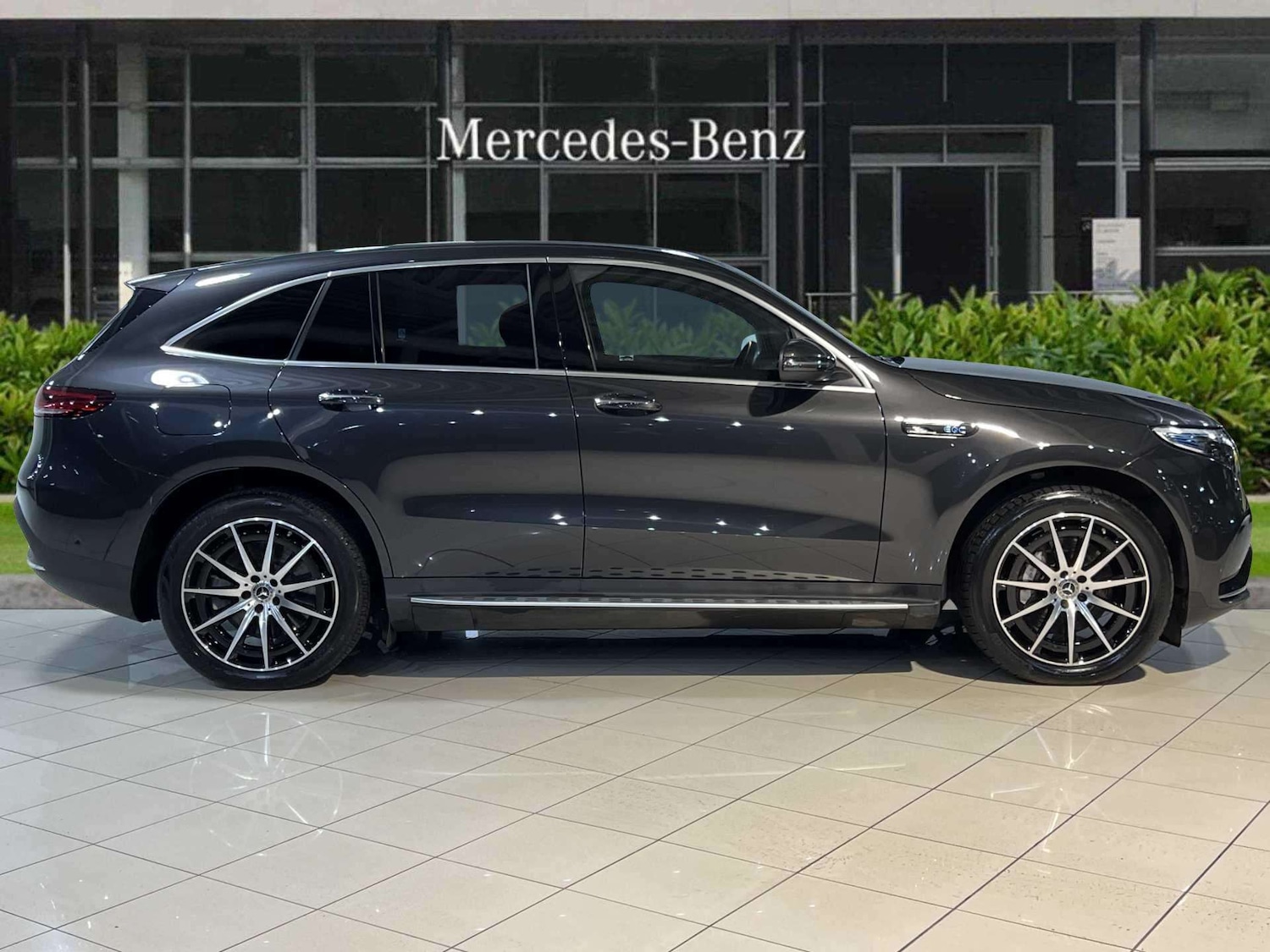 Used Mercedes-Benz EQC 2023 for sale - 76661860: Photo 5