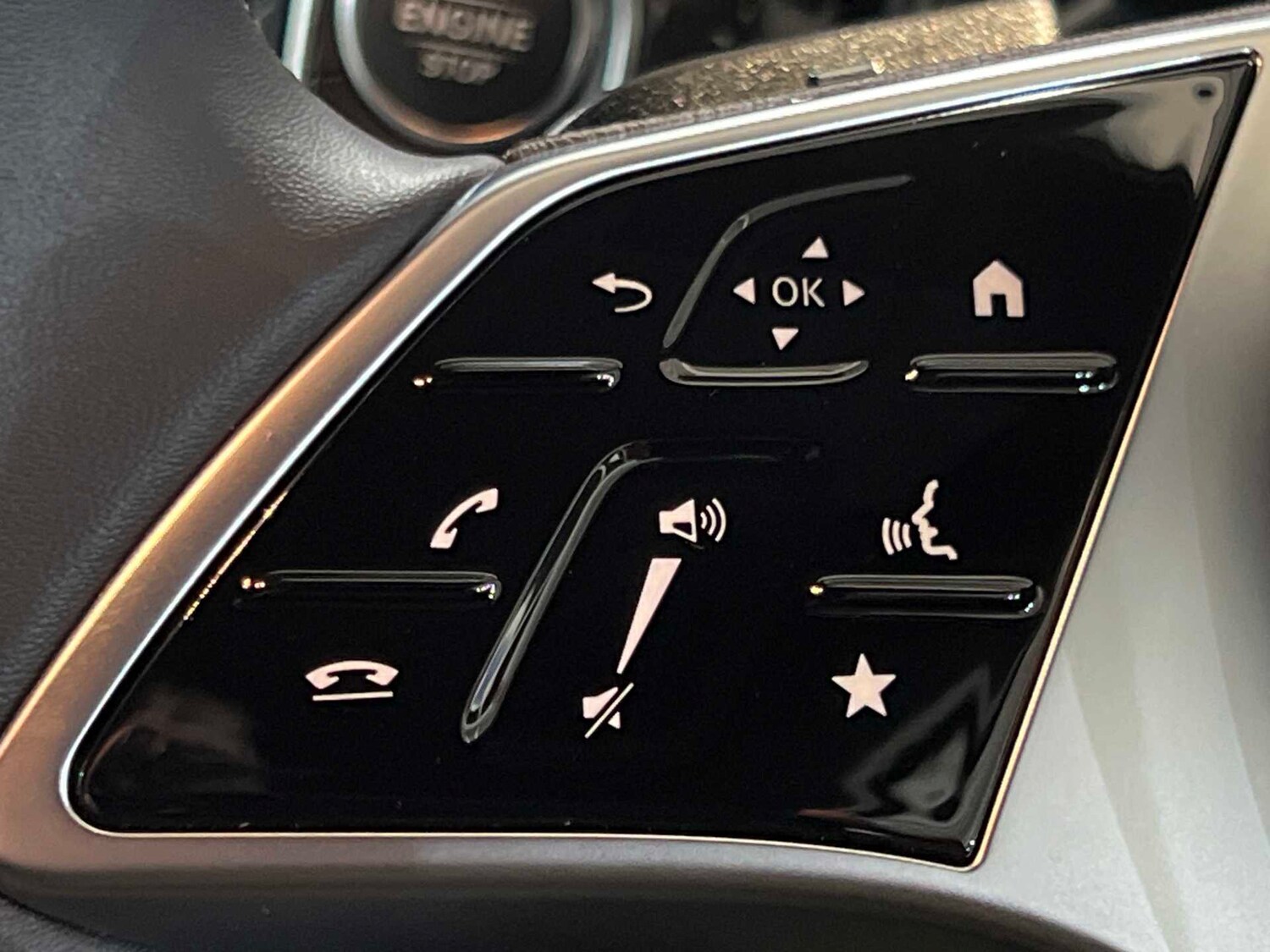 Used Mercedes-Benz GLA 2024 for sale - 77628319: Photo 31